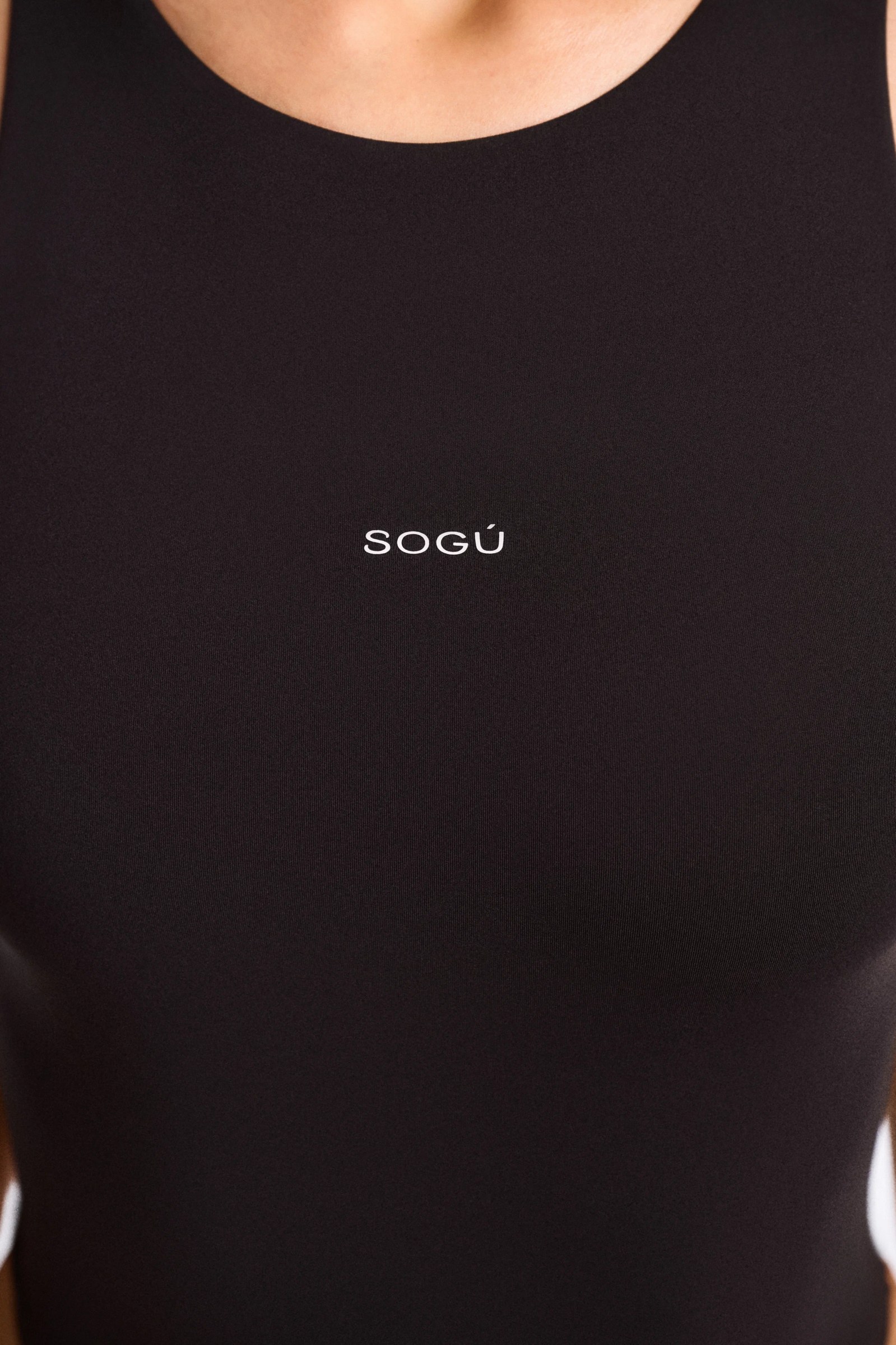БОДИ-ТОП ЧЕРНЫЙ НЕВЕСОМАЯ БАЗА / SOFT SKIN - фото 3