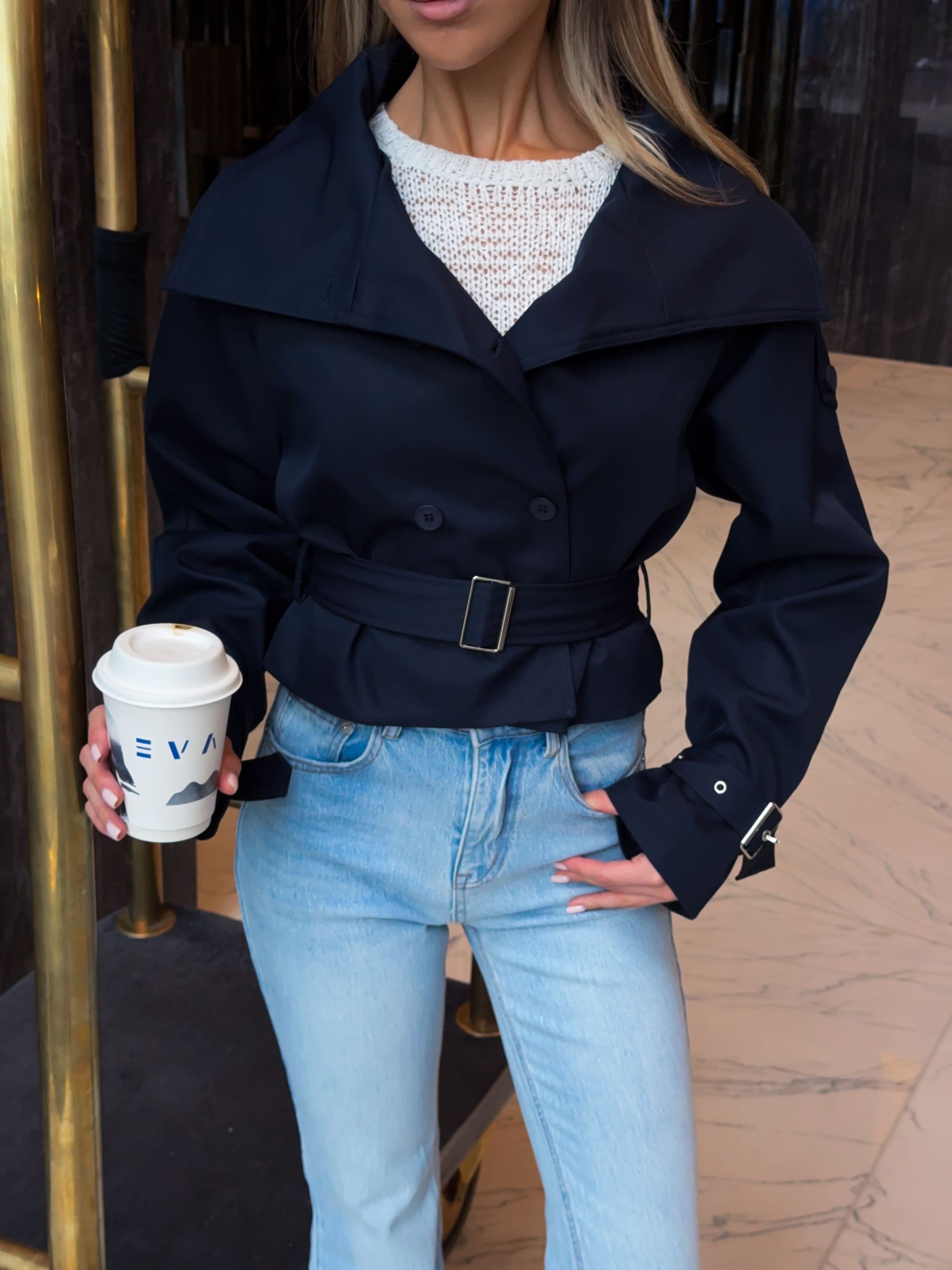Двубортный укороченный тренч с поясом - Indress