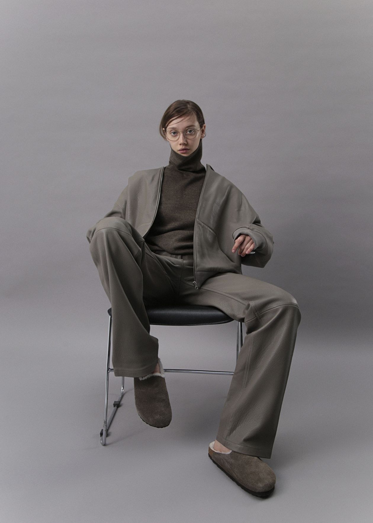 Bomber jacket - фото 4