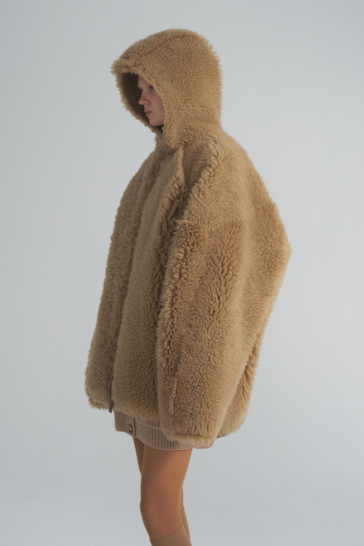 Double-sided sheepskin coat with a hood - Level44
