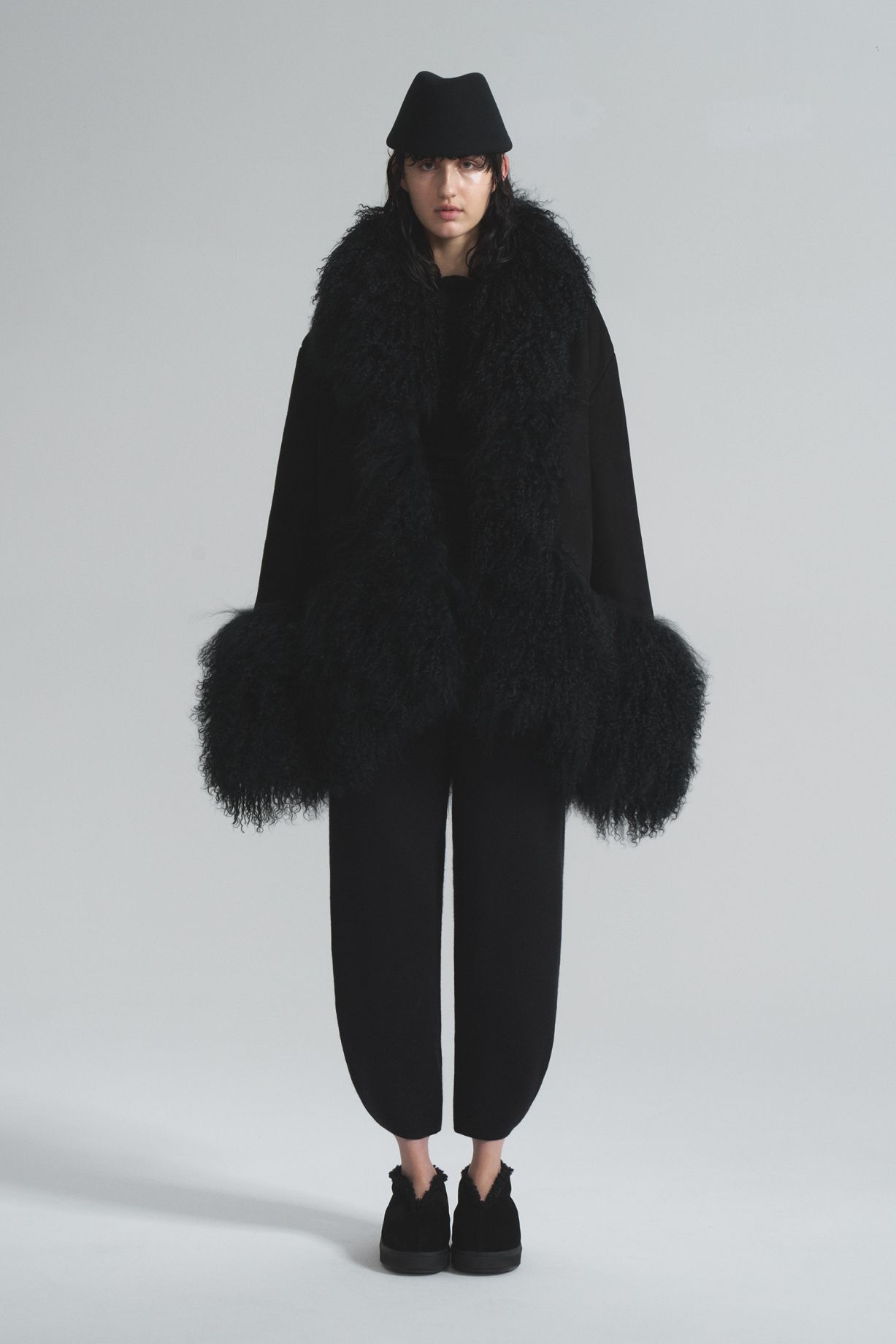 Shearling coat with Llama fur - фото 6