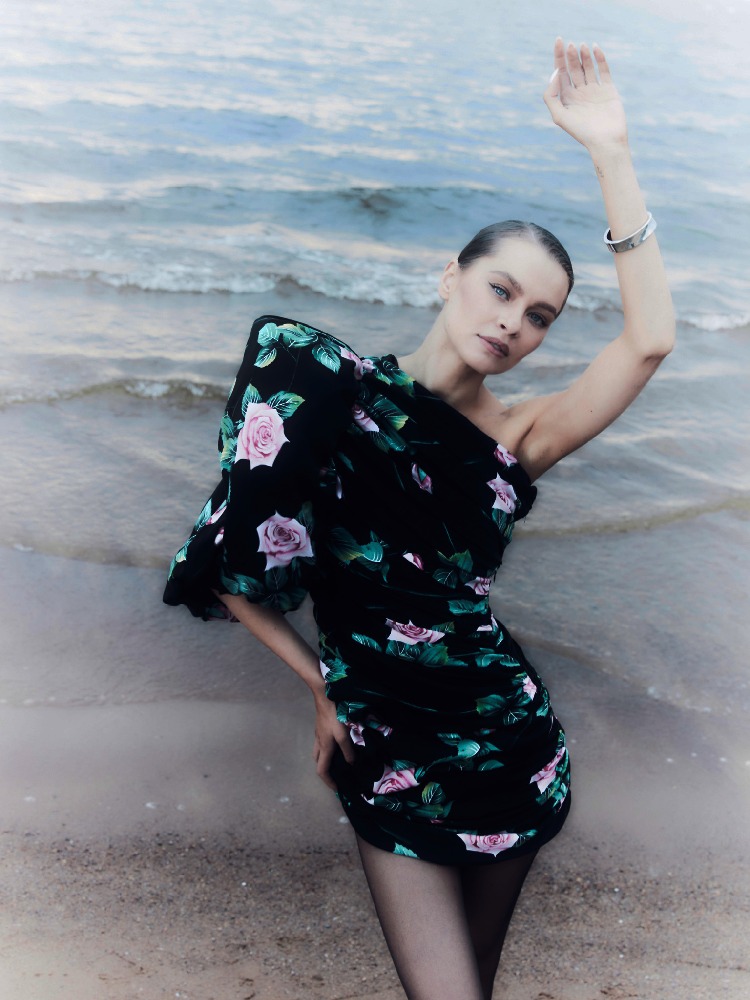 SOFIA DRESS — Amaro