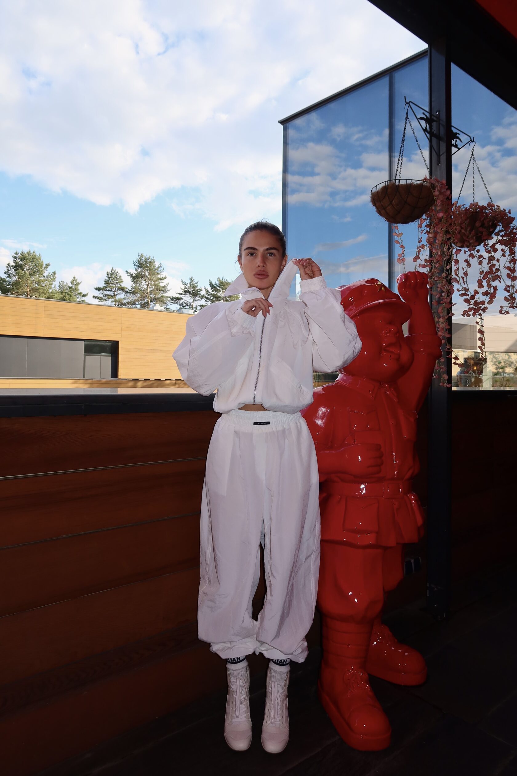 Sport chic suit white - фото 6