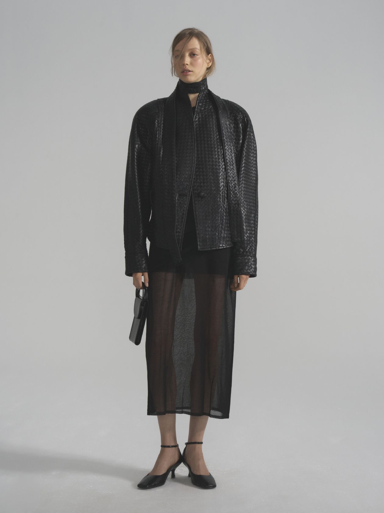 Fitted jacket made of woven leather - Level44