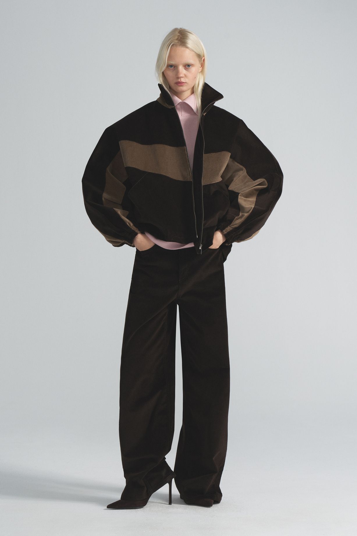 Velvet sheepskin coat - фото 4