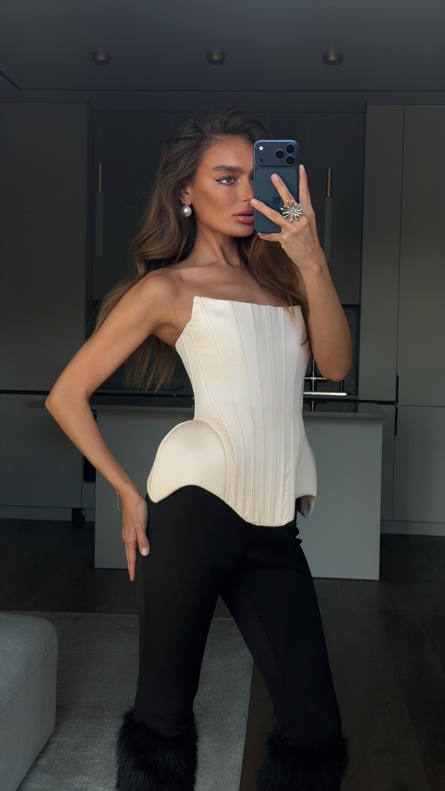 Корсет Кисс — Bolshe Sense