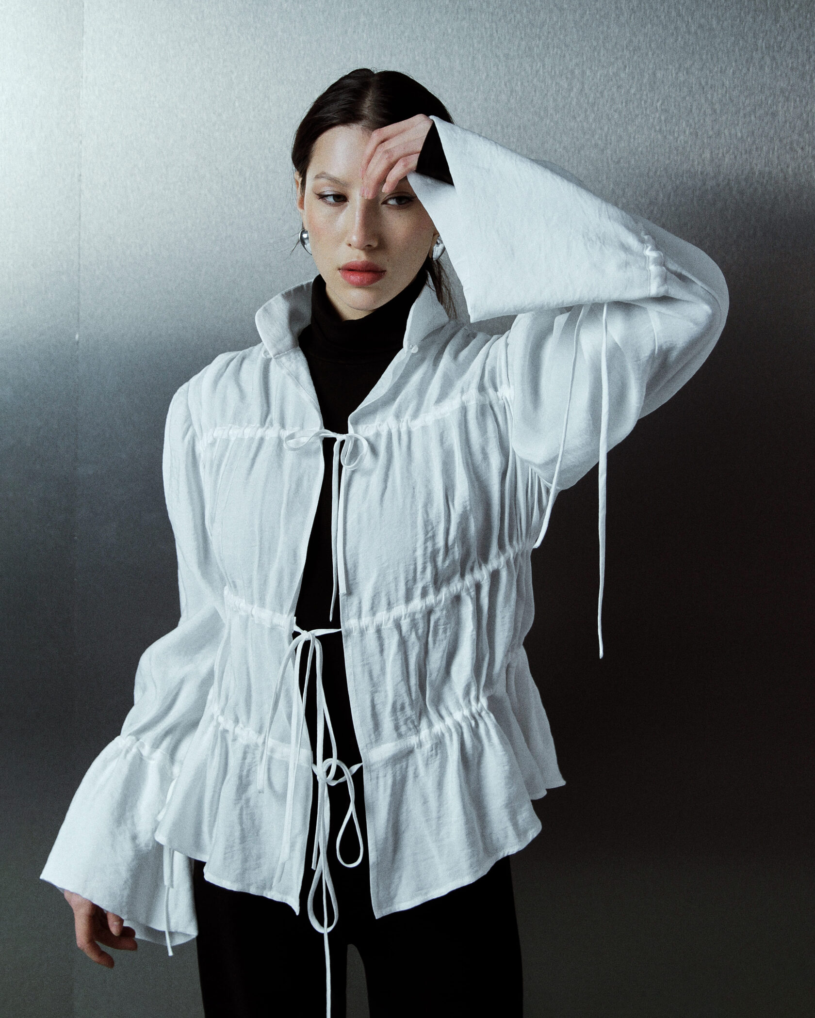 CLASSIC LACE-UP blouse - фото 6