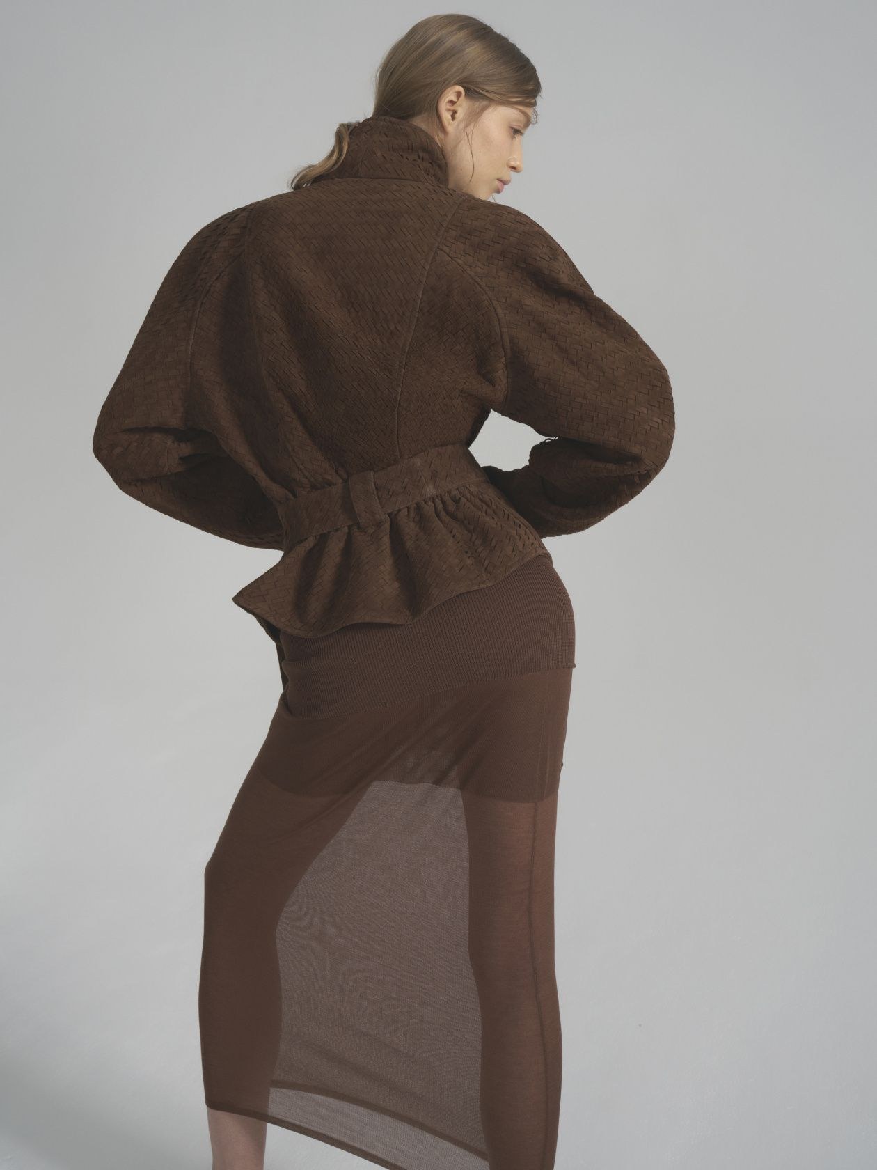 Fitted jacket made of woven suede - фото 3
